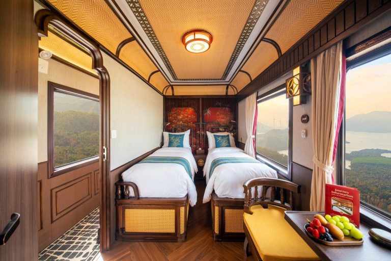 CABINE TWIN SJOURNEY TRAIN LUXE VIETNAM 00018
