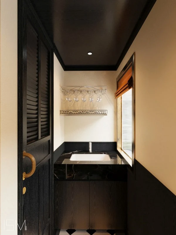 Imperial Suite SJourney — bar privé avec verres à pied et comptoir en marbre noir